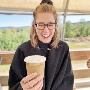 Meet your Posher, Elle